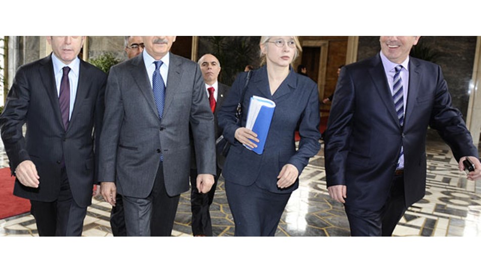 CHP’den ‘4+4+4’e karşı teklif: ‘1+8+4’