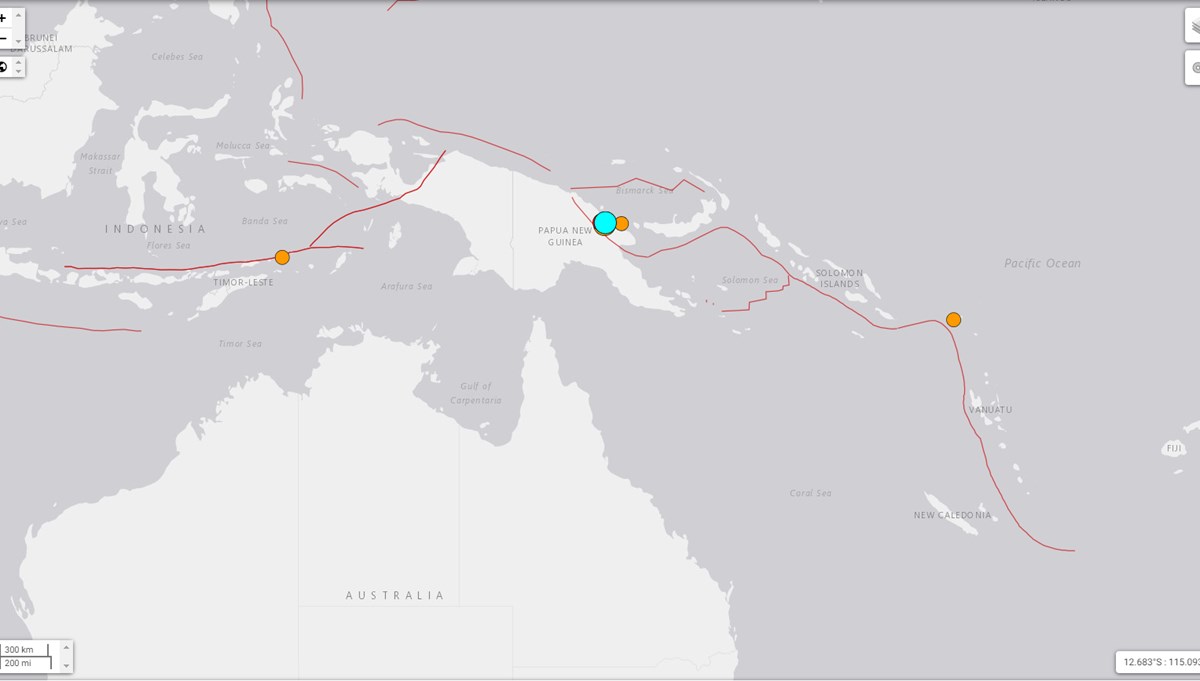 Papua Yeni Gine'de 6,7 büyüklüğünde 2 deprem meydana geldi