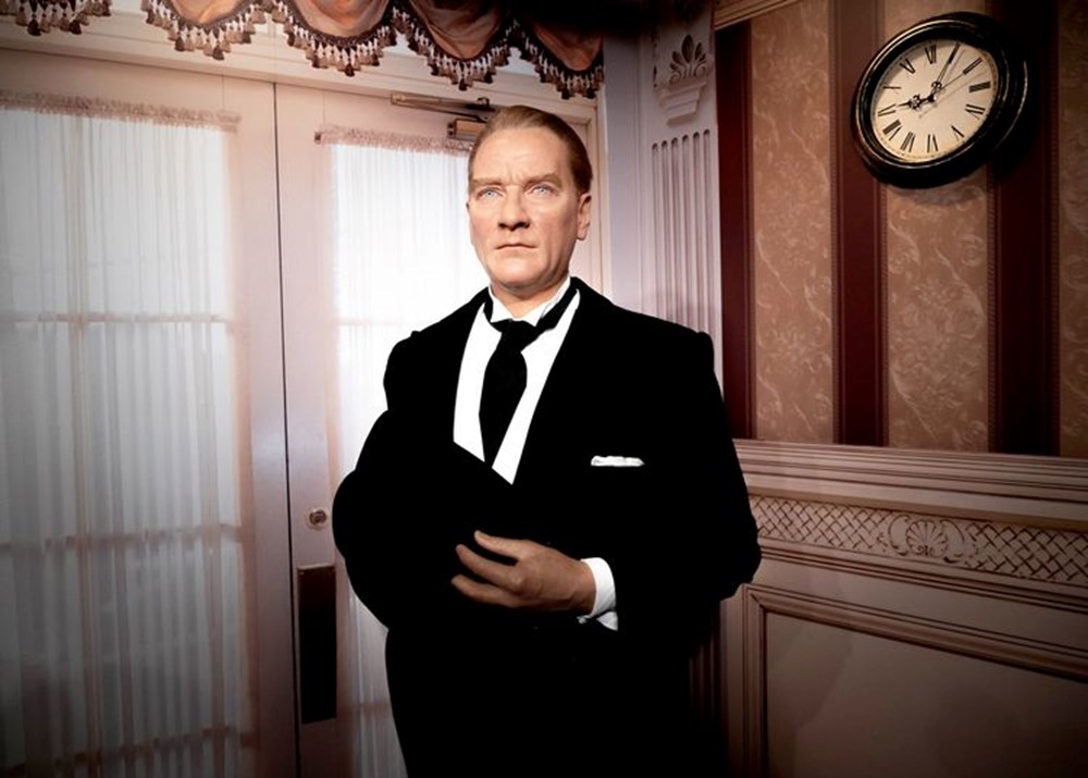 Atatürk'ün balmumu heykeli Berlin'de ziyarete açıldı - 2