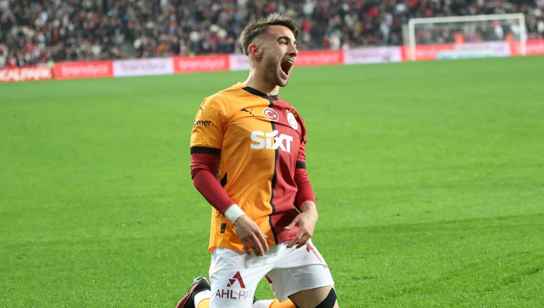 Galatasaray'da Yunus Akgün'ün sözleşmesi uzatıldı