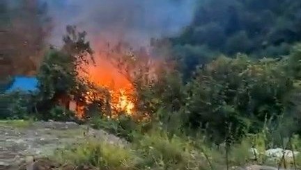 Rize'de baraka yangını