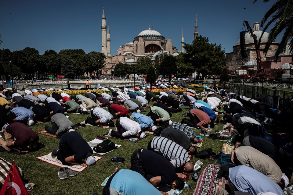 Cumhurbaşkanı Erdoğan, Ayasofya-i Kebir Cami-i Şerifi'nde Kur'an-ı Kerim okudu - 9