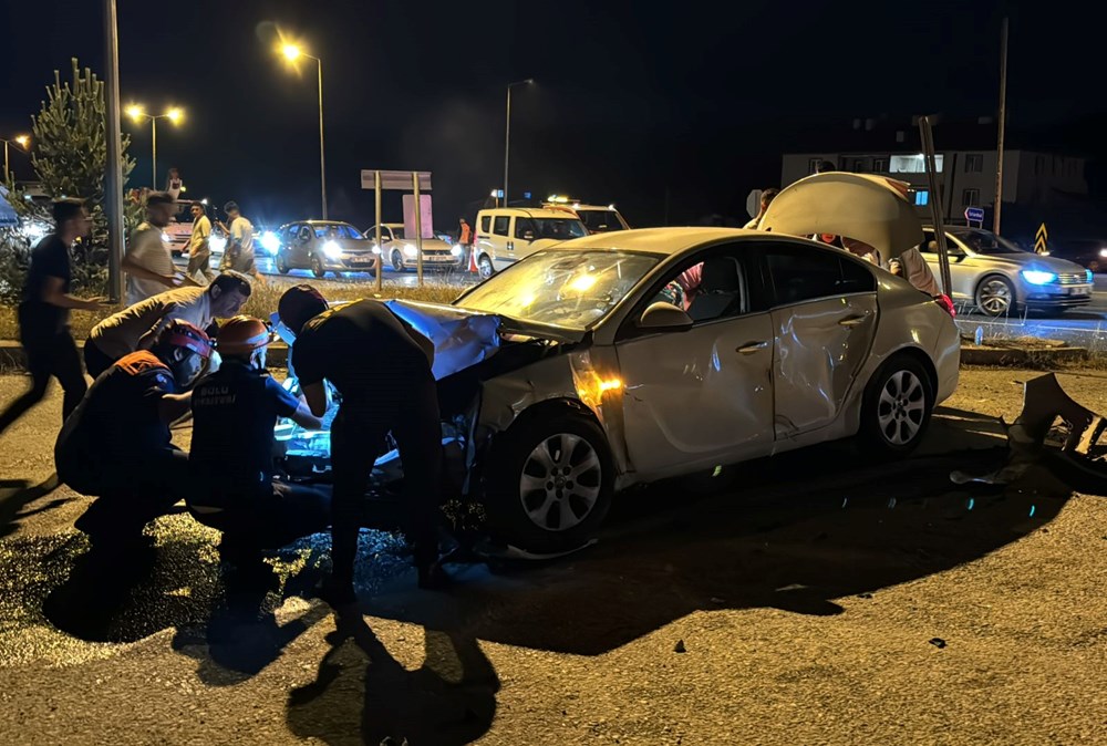 Bayram tatilinin ilk 7 gününde 62 kişi trafik kazasında can verdi - 2