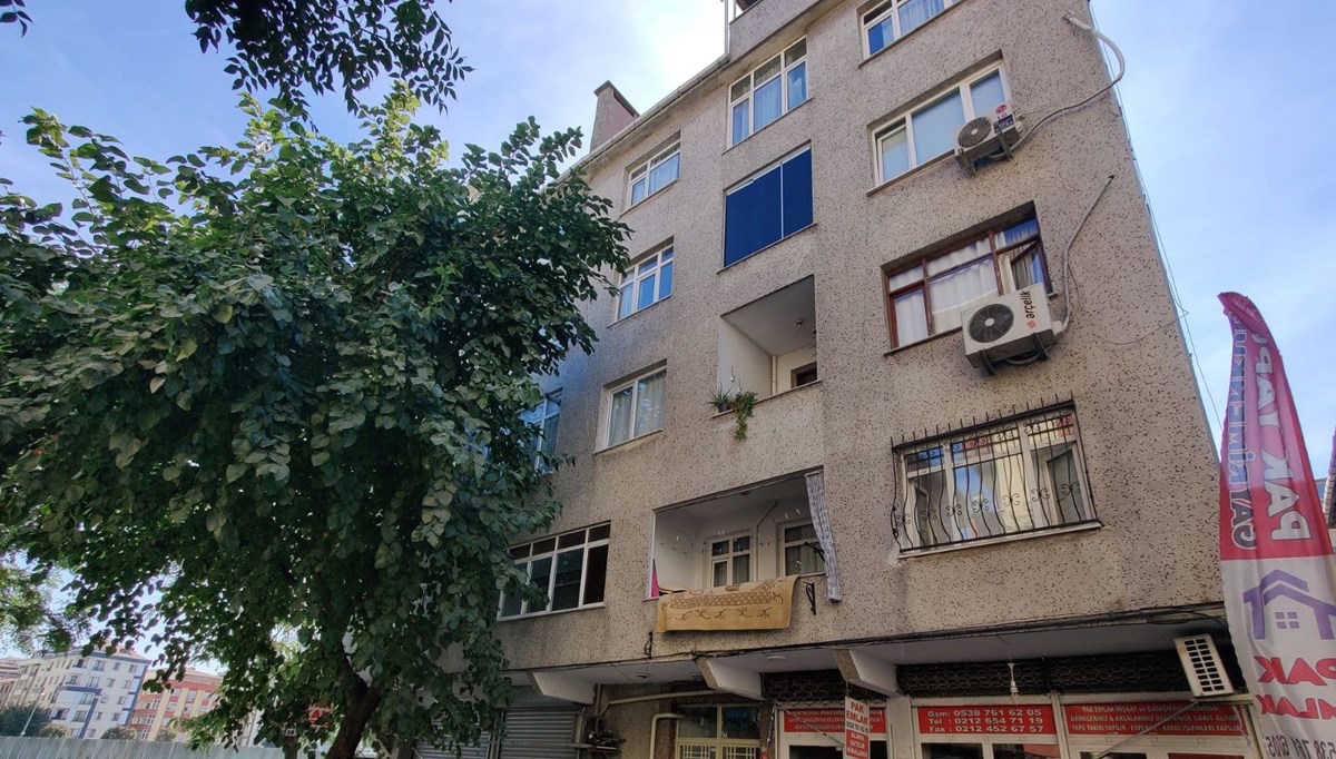 İstanbul’da kolonu patlayan bina boşaltıldı İstanbul’da kolonu patlayan bina boşaltıldı