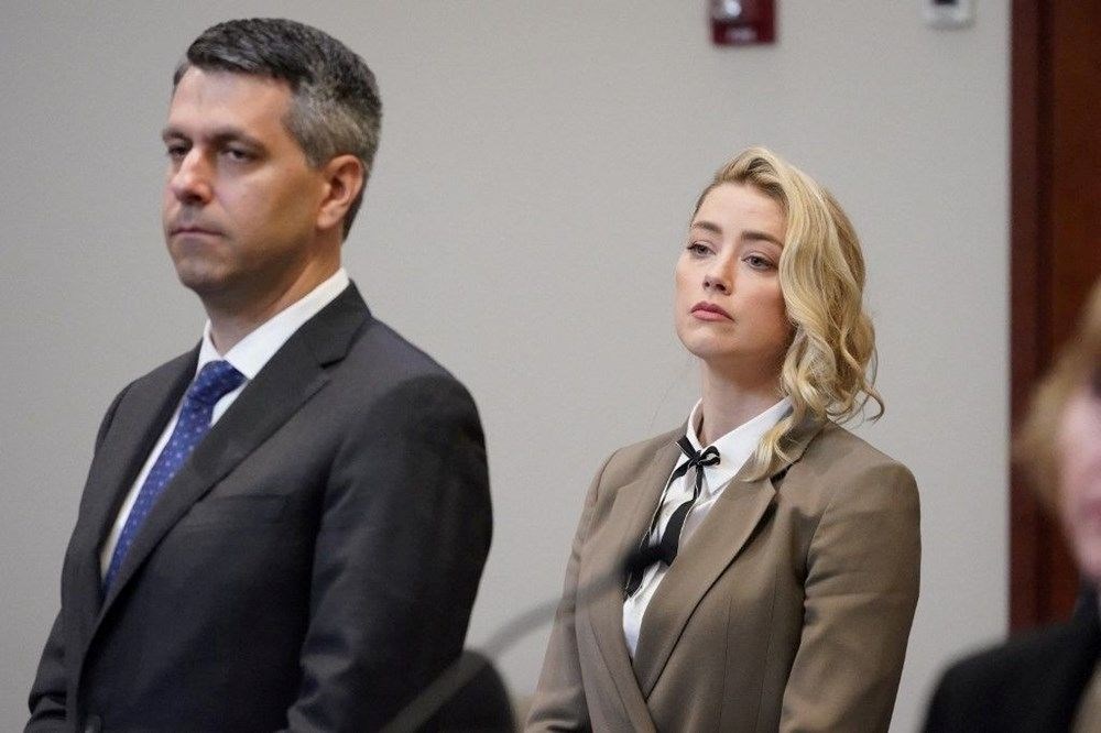Johnny Depp'in açtığı karalama davasını kaybeden Amber Heard, yanlış kişinin jüri koltuğunda oturduğunu iddia etti - 3