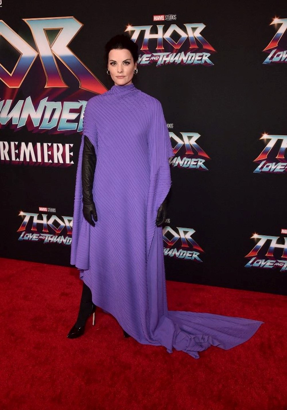 Natalie Portman ve Chris Hemsworhth Thor: Love and Thunder Los Angeles prömiyerine katıldı - 8