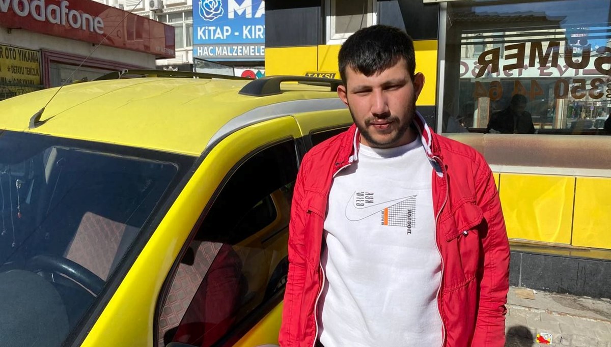 Konya’da taksiciye bıçaklı saldırı: “Taksiciler artık bize güvenmiyor” deyip, saldırdı