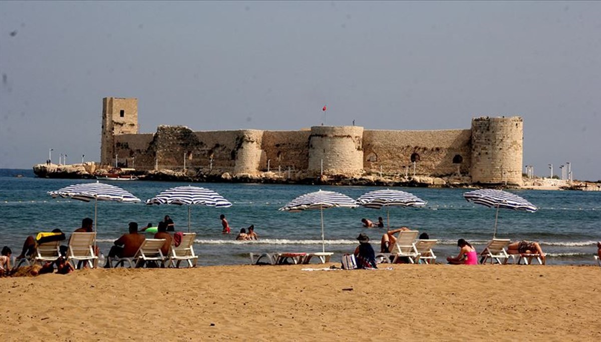 Kızkalesi'nde turizm hareketliliği