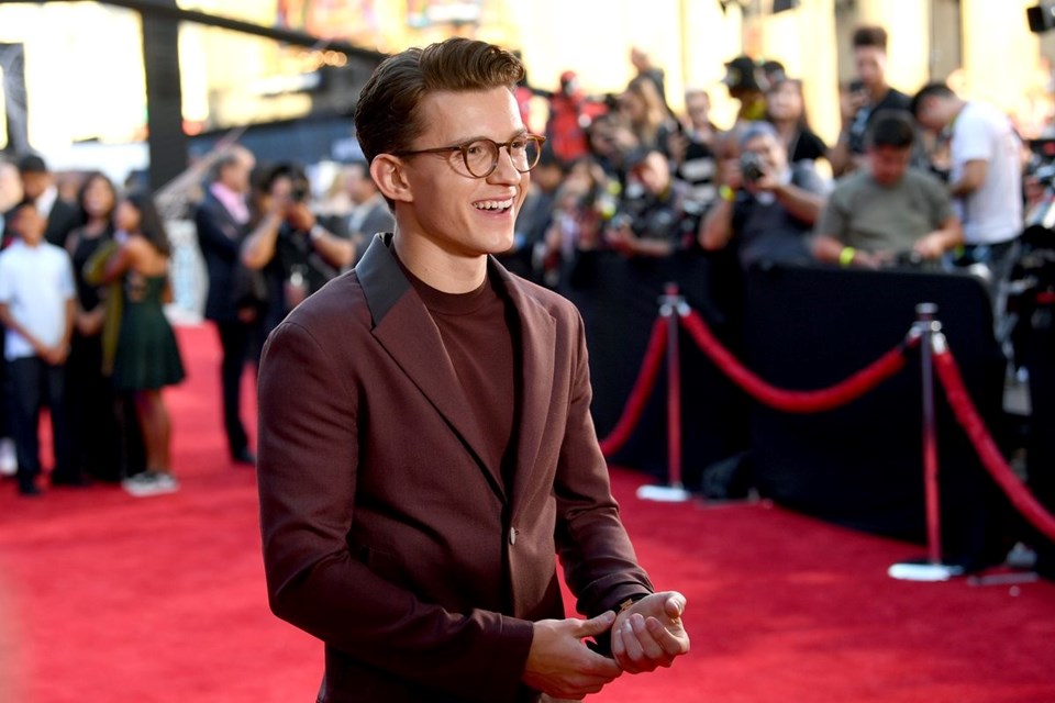 Tom Holland gelecek Örümcek Adam filmlerinde de olacak - 1