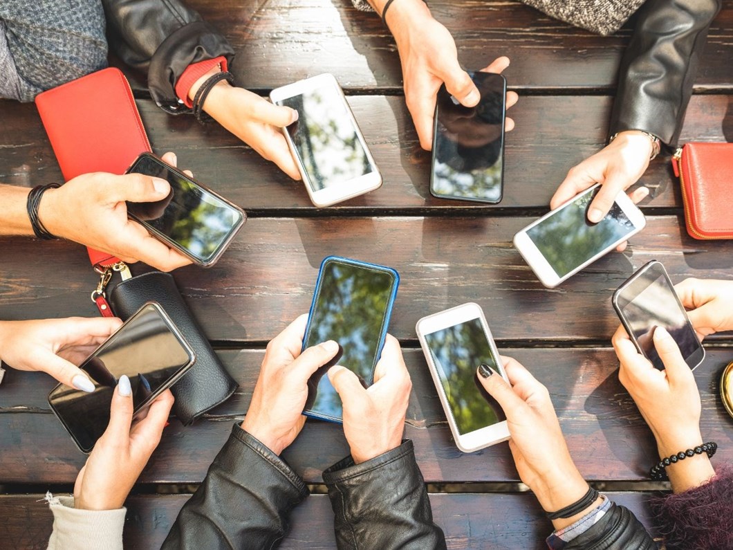 Cep telefonları bilinenden üç kat fazla radyasyon yayıyor" - Son Dakika Teknoloji Haberleri | NTV Haber