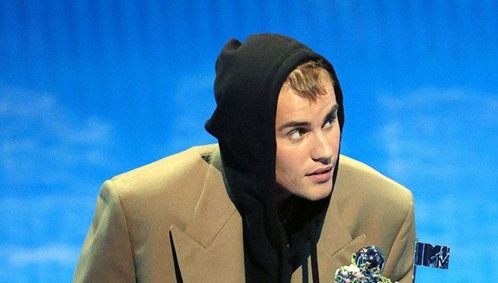 Justin Bieber kullanıcı adını değiştirdi, peş peşe paylaşım yaptı - 4
