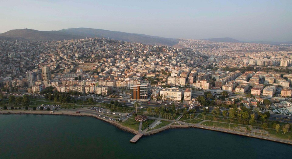 İstanbul depremi, İzmir'i alarma geçirdi: Beş ilçe öne çıkıyor - 3