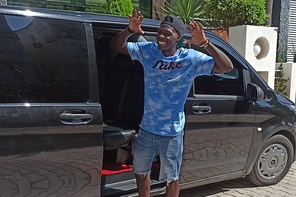 Transfer haberleri: Yeni sezonda Süper Lig'de kimler hangi takımda oynayacak? - 21