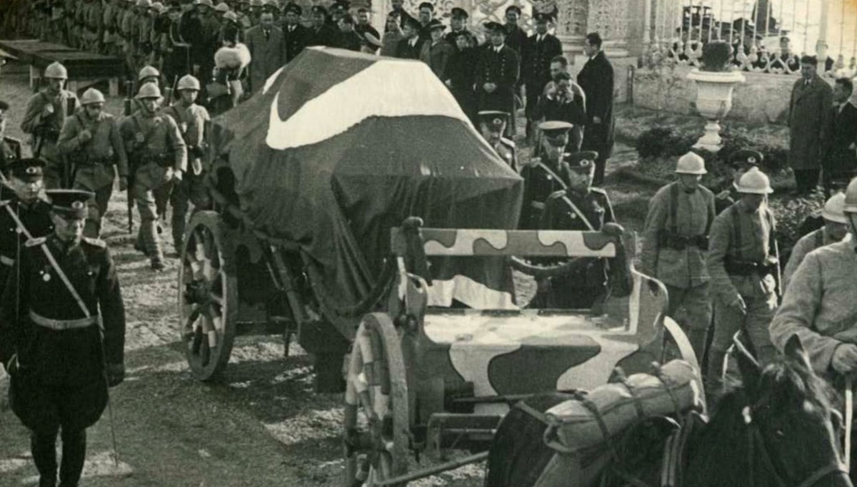 Adım adım Ata'nın son vedası (1. Bölüm)