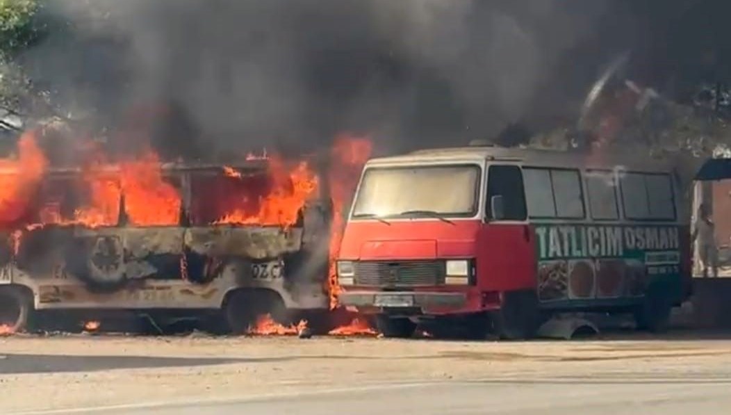 Tatlı aracı alev  aldı