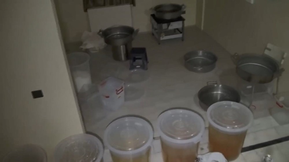 Canı pahasına yakaladı! Narkotik köpeği Ares uyuşturucu baskınında öldü - 11