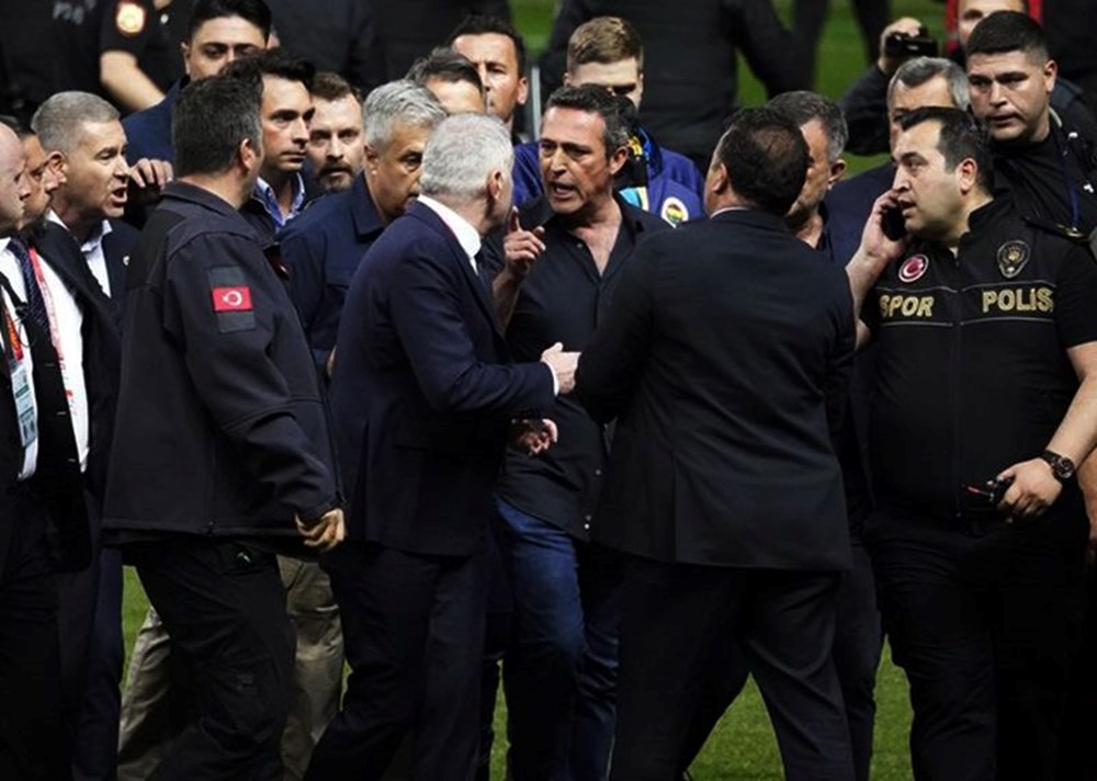 Olaylı Galatasaray - Fenerbahçe derbisi için "hakaret" davası devam ediyor: "Sinkaflı küfürler edildi" - 1