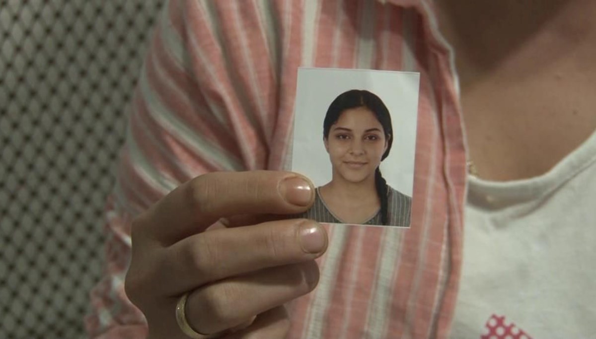 Anneannesine gitmek için evden çıktı, bir daha dönmedi: Genç Ayça’dan günlerdir haber yok Anneannesine gitmek için evden çıktı, bir daha dönmedi: Genç Ayça’dan günlerdir haber yok