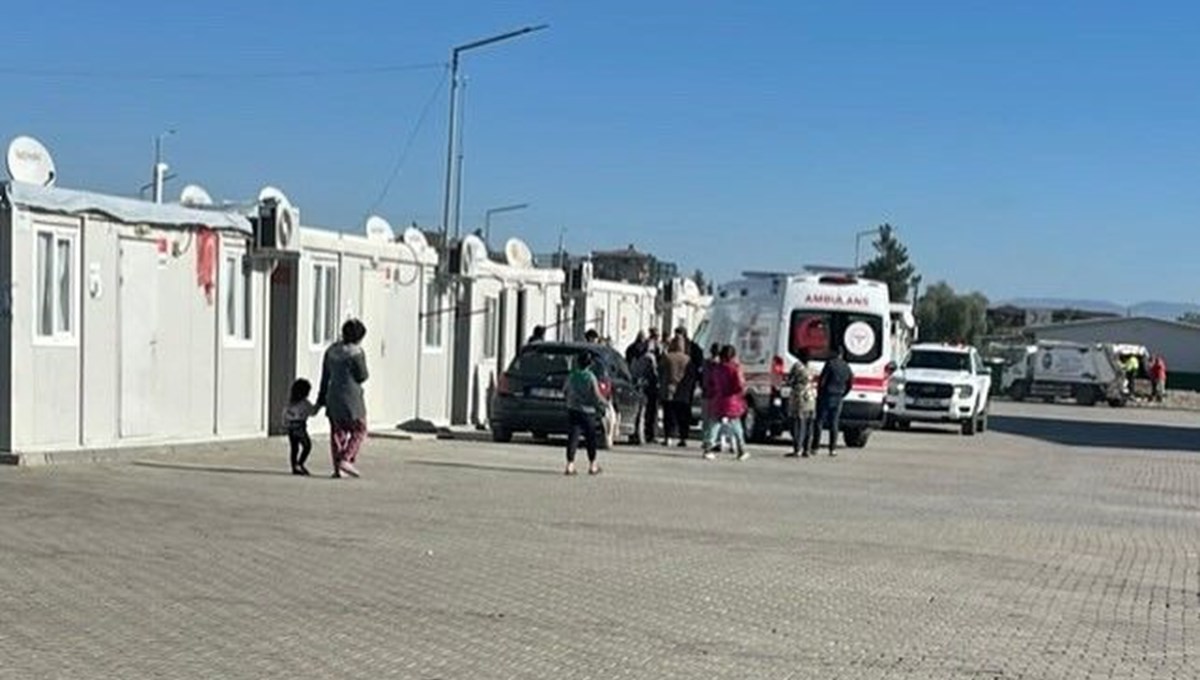 Yaşlı kadın yaşadığı konteynerda ölü bulundu Yaşlı kadın yaşadığı konteynerda ölü bulundu