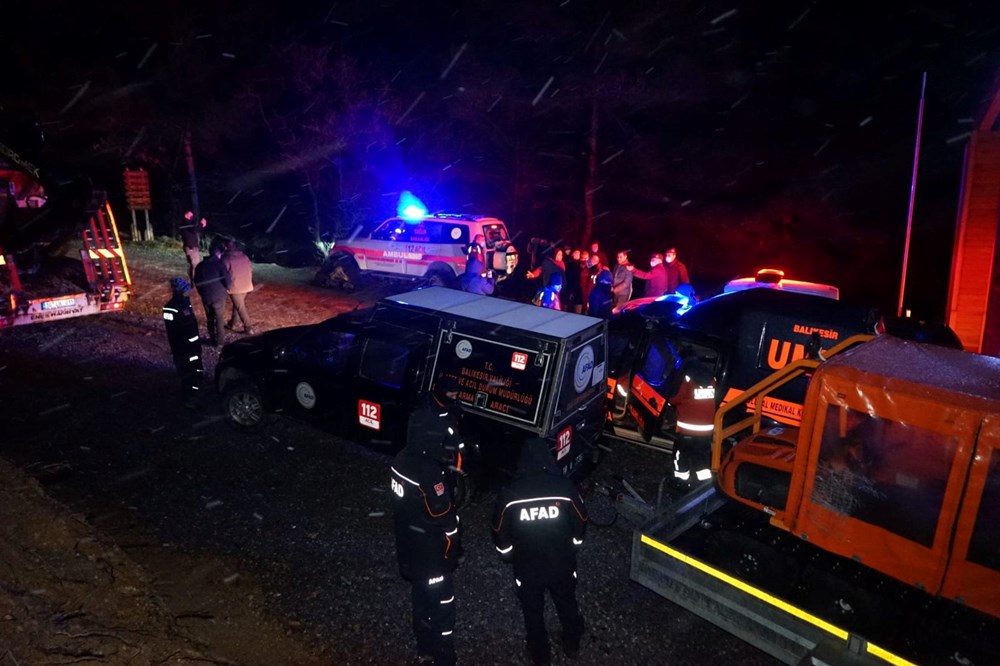 Kazdağları'nda mahsur kalan 21 kişiye ulaşıldı - 1