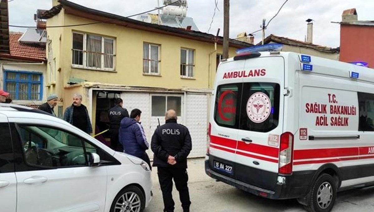 1,5 yaşındaki Fatma Nur yatağında ölü bulundu 1,5 yaşındaki Fatma Nur yatağında ölü bulundu