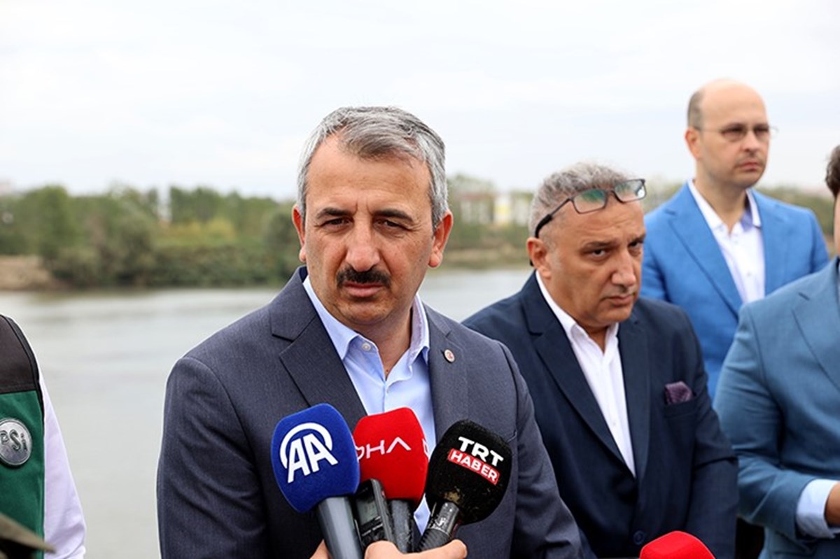 Edirne Valisi Yunus Sezer Edirne Valisi Yunus Sezer