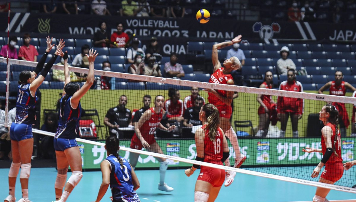 SON DAKİKA: 2024 Paris Olimpiyat Elemeleri | Filenin Sultanları galibiyetle başladı SON DAKİKA: 2024 Paris Olimpiyat Elemeleri | Filenin Sultanları galibiyetle başladı