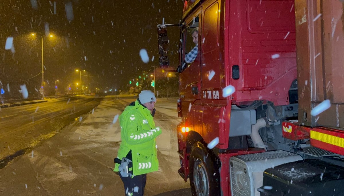 Bolu Dağı yolunda denetim: TIR'lar kontrollü gönderiliyor