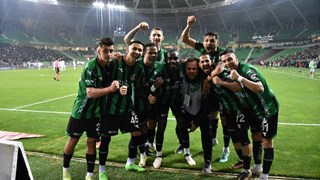 Sakaryaspor, evinde 6 maçtır puan kaybetmiyor