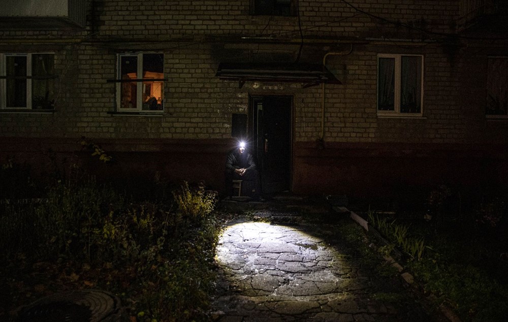 Rus saldırıları sonrası Ukrayna karanlığa gömüldü - 7