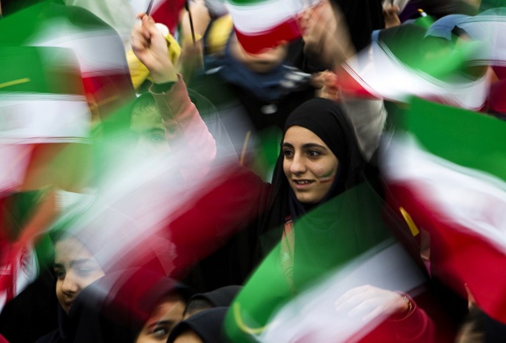 İslam Devrimi'nin 36'ıncı yıldönümünde Ruhani meydan okudu - 1