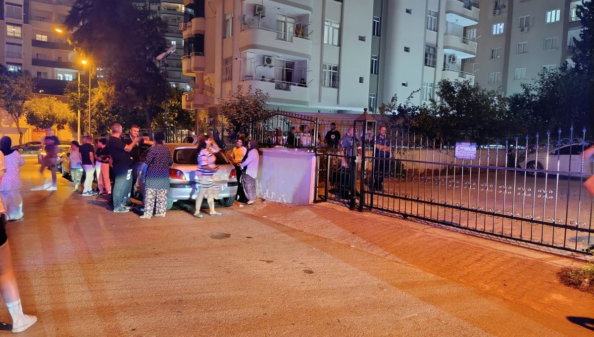 Tartıştığı kızı ve eşini öldürüp intihar etti