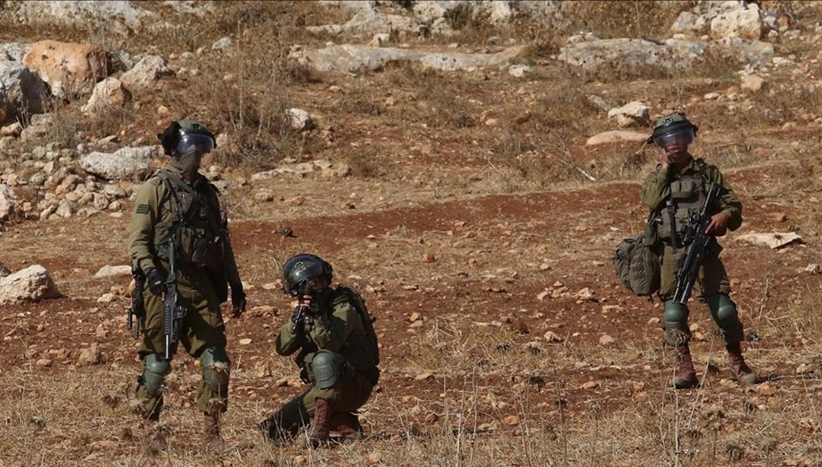 İsrail askerleri Nablus'ta 11 Filistinliyi yaraladı