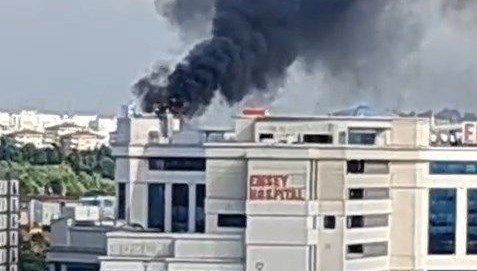 Pendik'te hastanede yangın