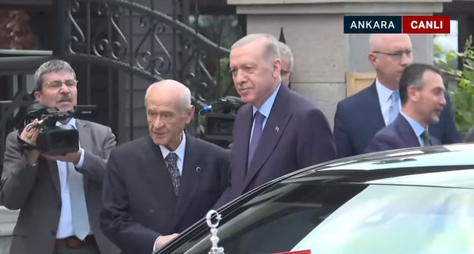 SON DAKİKA HABERİ: Cumhurbaşkanı Erdoğan, Devlet Bahçeli ile görüşüyor - 1