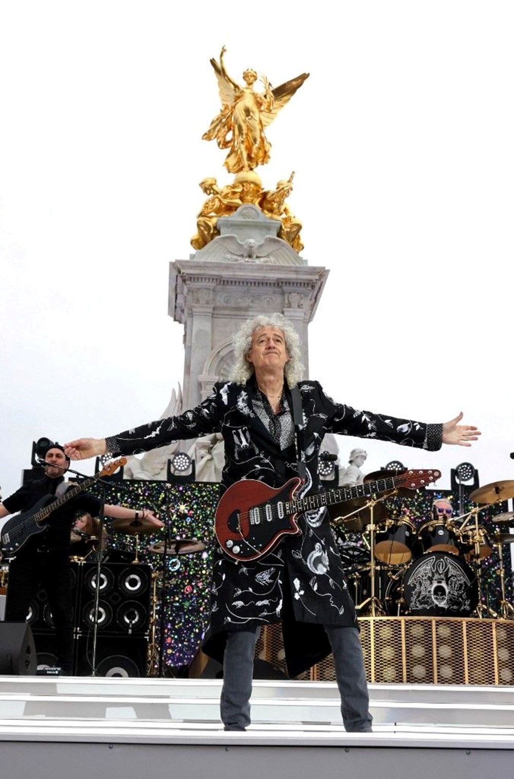 Queen’in gitaristi Brian May, James Webb uzay teleskobu için şarkı yaptı - 6