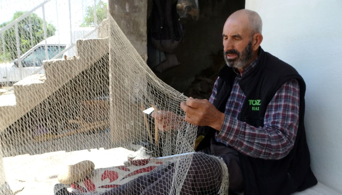 75 yaşında ata mesleğini yaşatıyor: El emeği ürettiği tor 4 bin TL'ye alıcı buluyor