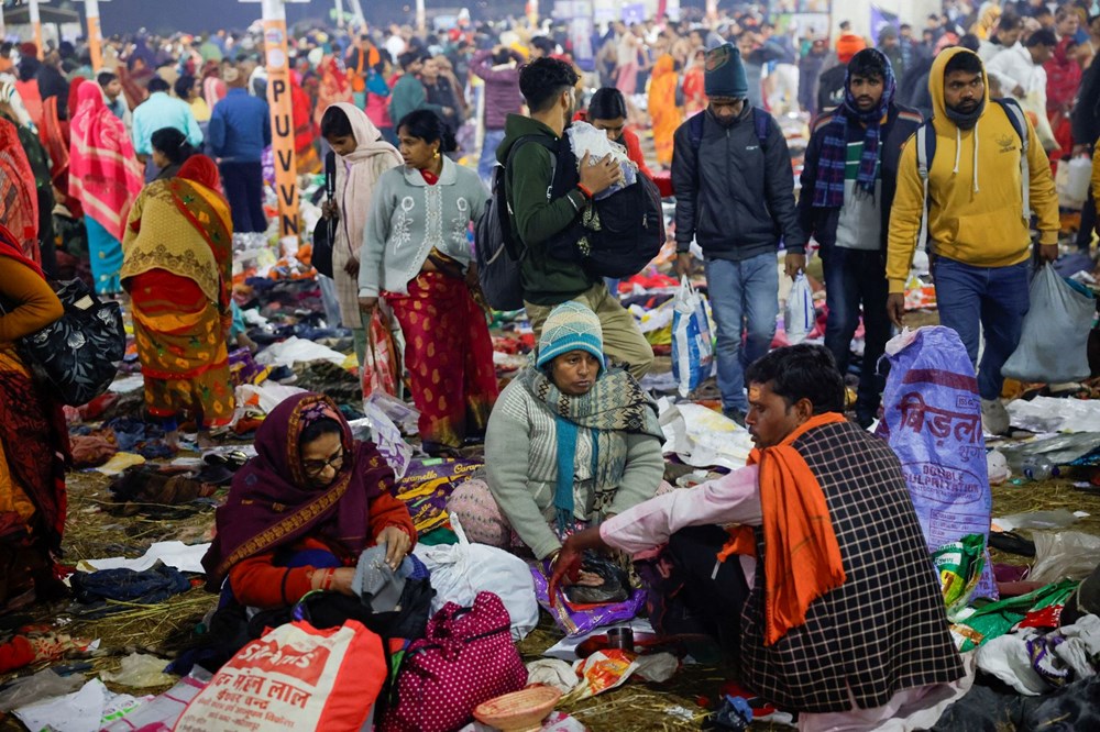 Dünyanın en büyük festivalinde izdiham: Nehir kıyısında uyurken ezildiler - 8