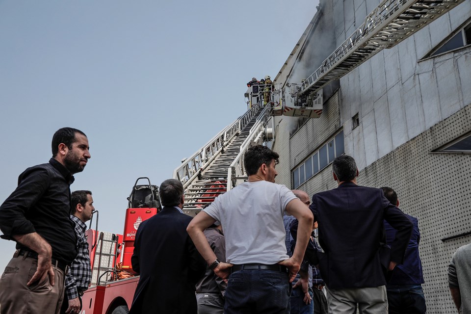 İstanbul’da tekstil atölyesinde yangın - 1