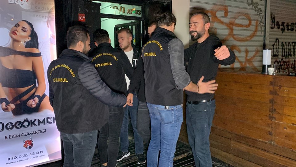 Kadıköy'de eğlence mekanlarına 'bodyguard' denetimi - 1