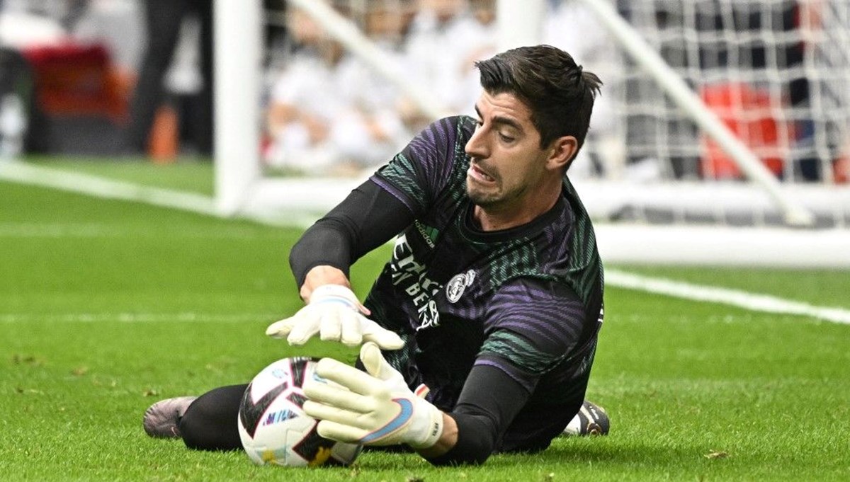 Real Madrid'de Thibaut Courtois sakatlandı: İlk yarıyı kapattı