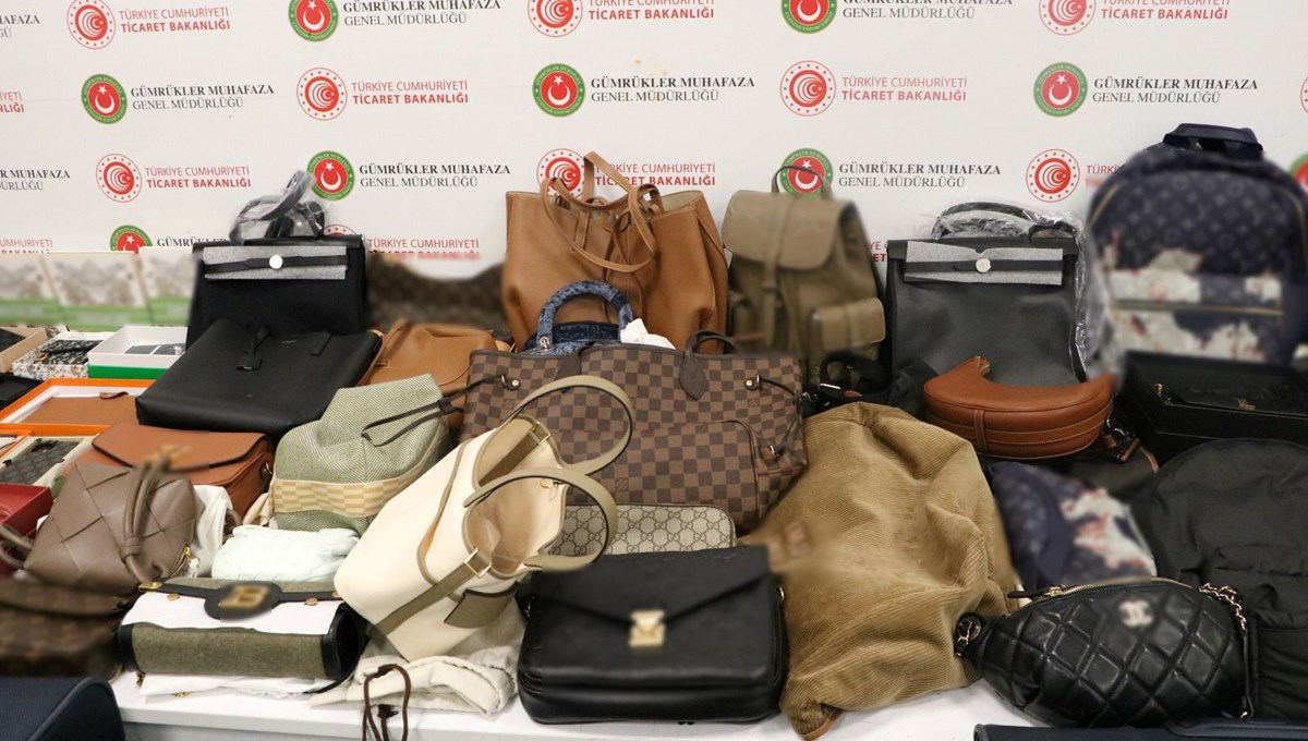 3,5 milyon TL'lik kaçak lüks eşyaya el konuldu 3,5 milyon TL'lik kaçak lüks eşyaya el konuldu