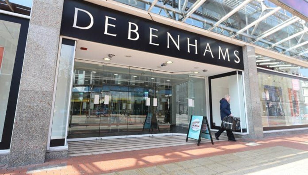 İngiltere'de Debenhams tüm mağazalarını kapatma kararı aldı