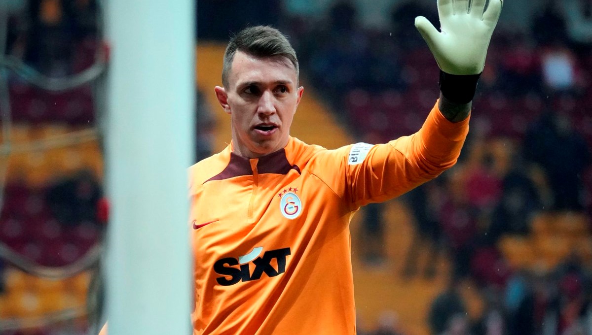 Muslera’dan Süper Lig’de 4. kez 'dalya'