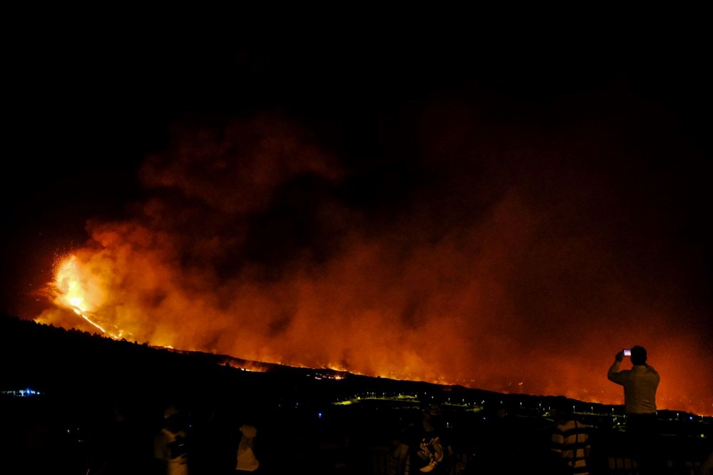 La Palma'da kabus sürüyor: Evleri kül eden lav akışı hızlandı - 8