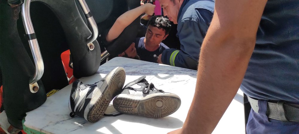 Lunaparkta oyuncak koparak düştü: Baş aşağı kurtarılmayı beklediler - 10