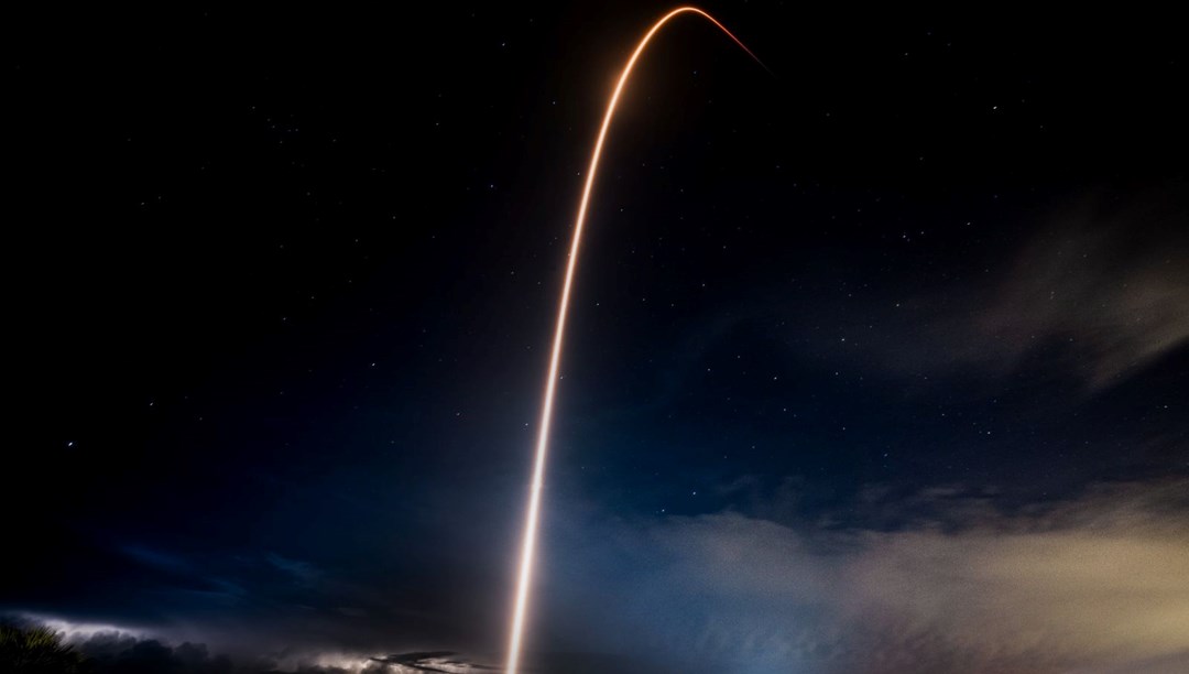 SpaceX'ten bir ilk: Kutup yörüngesine insanlı uzay uçuşu