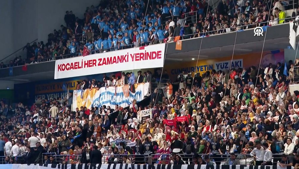 AK Parti’de Büyük Kongre başladı | Yurt içi ve yurt dışından
yoğun katılım - 4