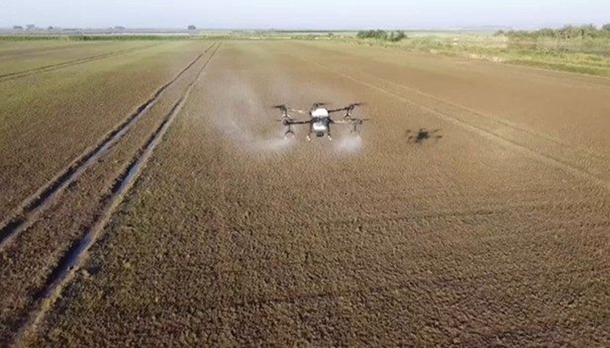 Tarımda drone teknolojisi yaygınlaşıyor Tarımda drone teknolojisi yaygınlaşıyor