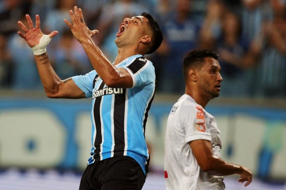 Adana Demirspor'la anlaşan Luis Suarez'e eşi Sofia Balbi'den veto - 2